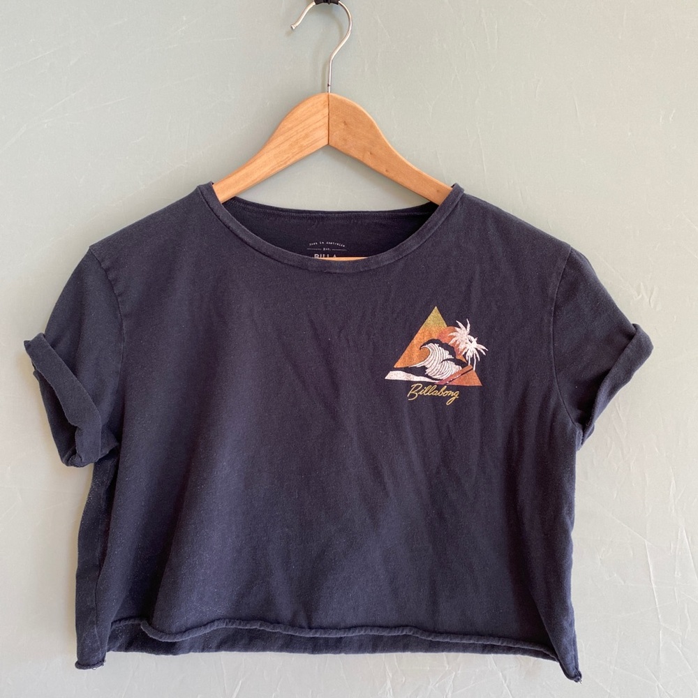 Billabong cropped t-shirt